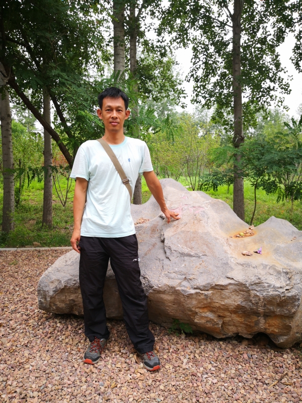 宠辱不惊的第一张照片--宁波相亲服务中心