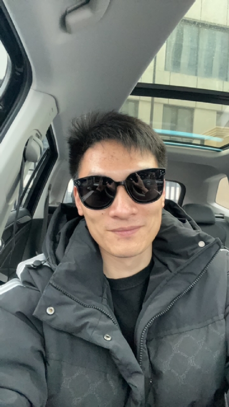 男孩的第一张照片--宁波相亲服务中心