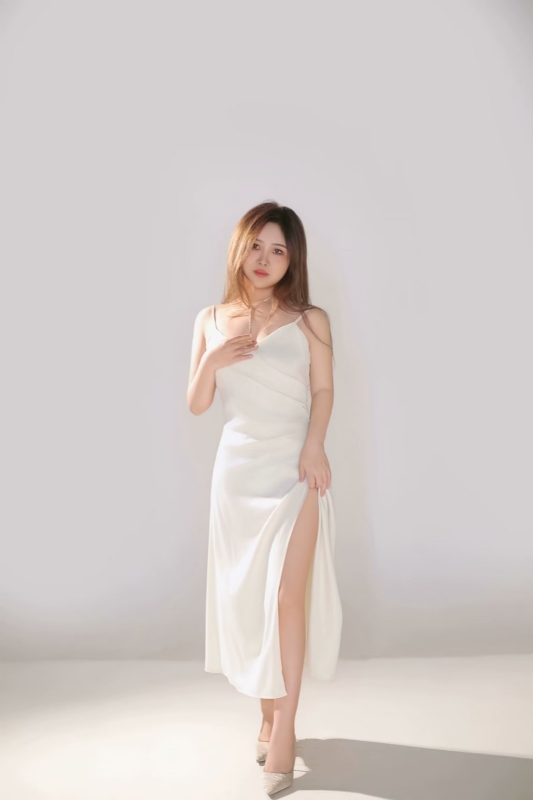 李淼的第三张照片--宁波相亲服务中心