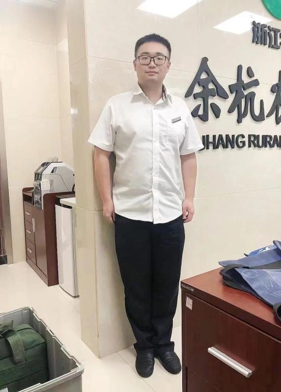 君临天下的第二张照片--宁波相亲服务中心