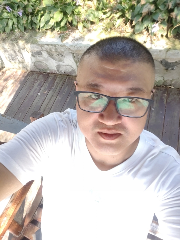 羊十八的第一张照片--宁波相亲服务中心