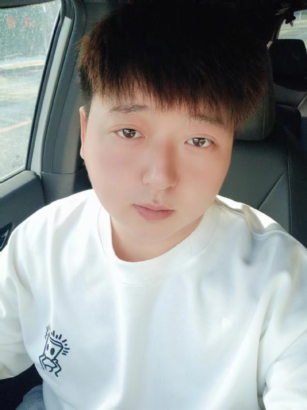 可乐加冰的第一张照片--宁波相亲服务中心