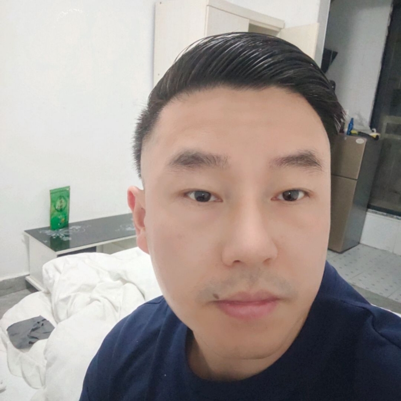 Poluk秦的第一张照片--宁波相亲服务中心