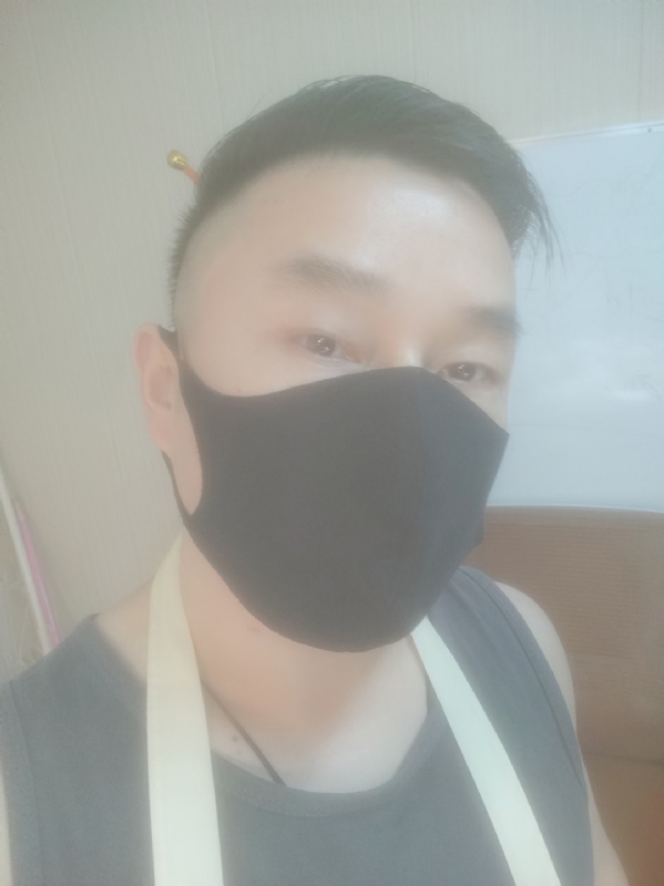 Poluk秦的第二张照片--宁波相亲服务中心