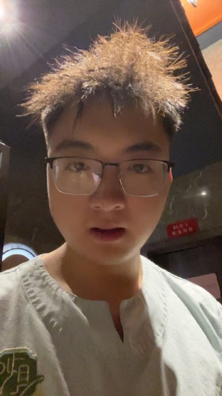 成熟稳重的男士的第一张照片--宁波相亲服务中心