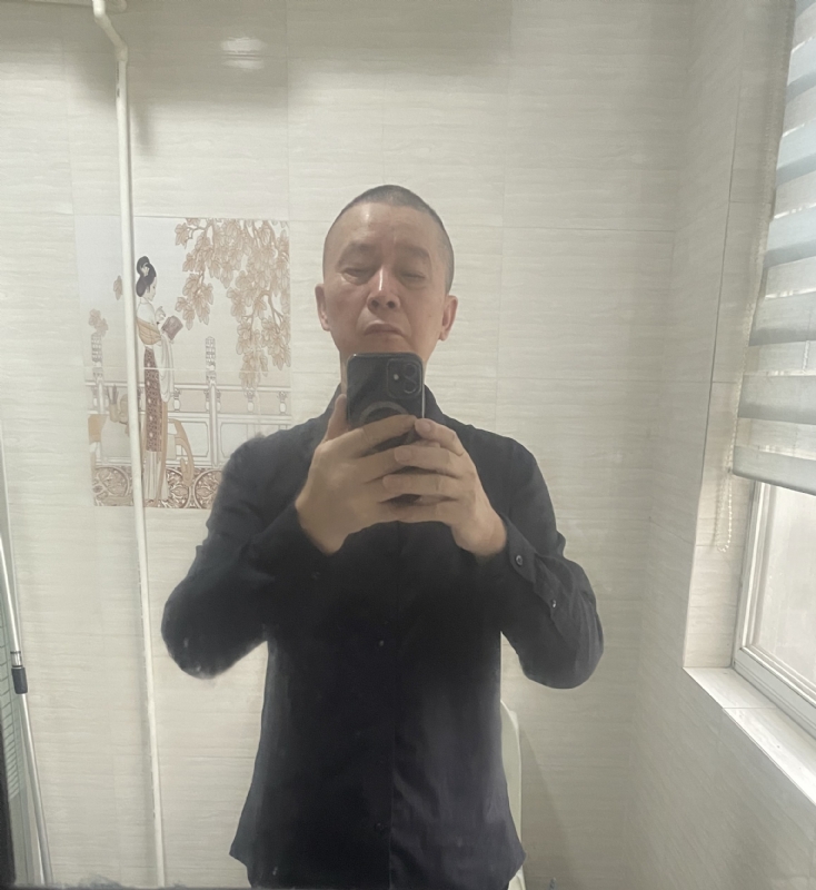 荣哥的第一张照片--宁波相亲服务中心