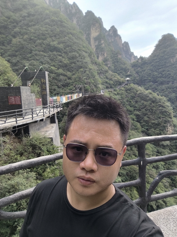 大海的第一张照片--宁波相亲服务中心