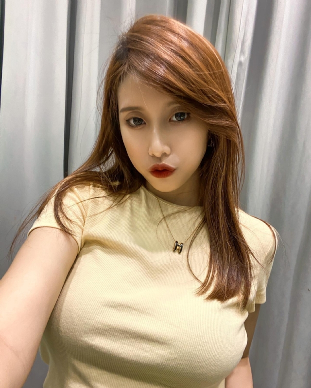 Emily的第一张照片--宁波相亲服务中心