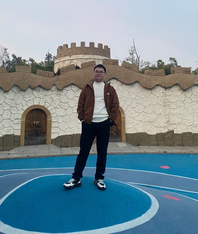 秦长风的第一张照片--宁波相亲服务中心