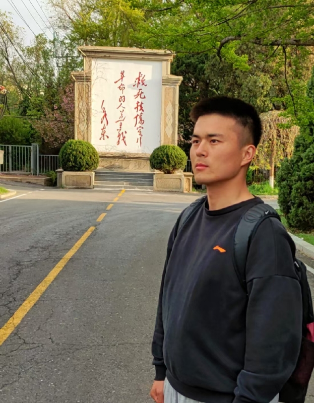 潮生的第二张照片--宁波相亲服务中心