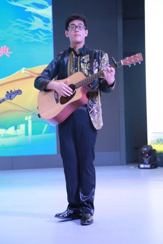 一叶知秋ZG的第一张照片--宁波相亲服务中心