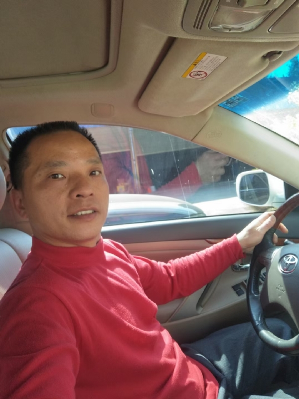 真诚征婚的第三张照片--宁波相亲服务中心