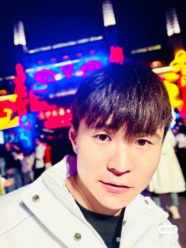 两年又三年的第二张照片--宁波相亲服务中心