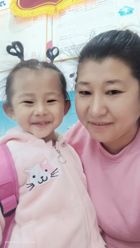 离异带俩娃的第一张照片--宁波相亲服务中心