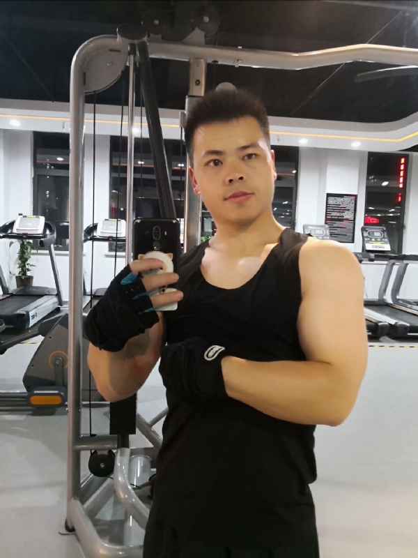 范迪塞尔的第二张照片--宁波相亲服务中心