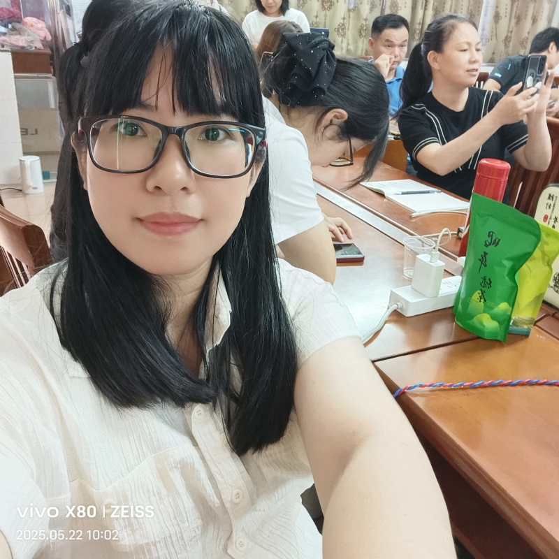 雯城慧敏的第一张照片--宁波相亲服务中心