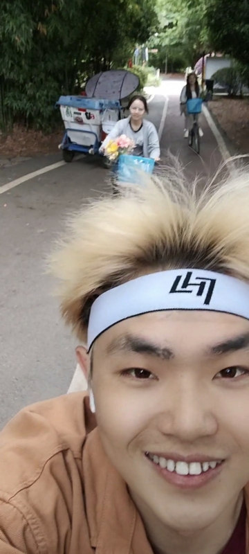 求安稳的第一张照片--宁波相亲服务中心