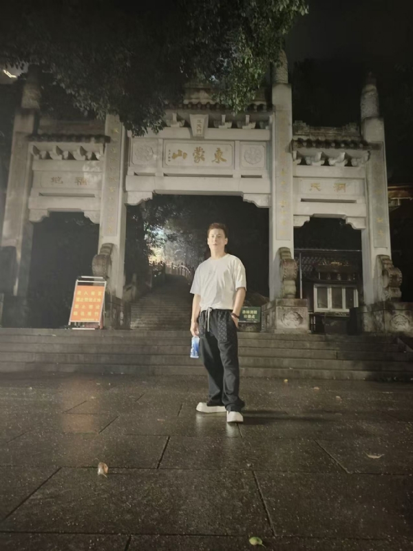 慕晨的第一张照片--宁波相亲服务中心