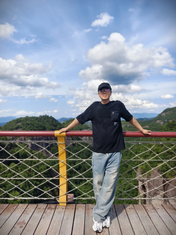 我心飞翔cjb的第一张照片--宁波相亲服务中心