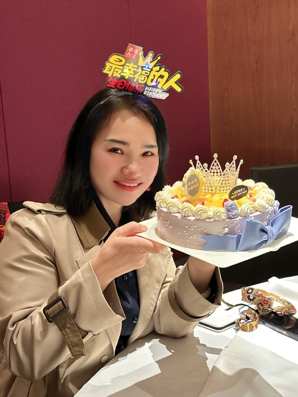 Apple的第一张照片--宁波相亲服务中心