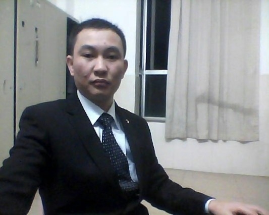 诚恳的大叔的第一张照片--宁波相亲服务中心