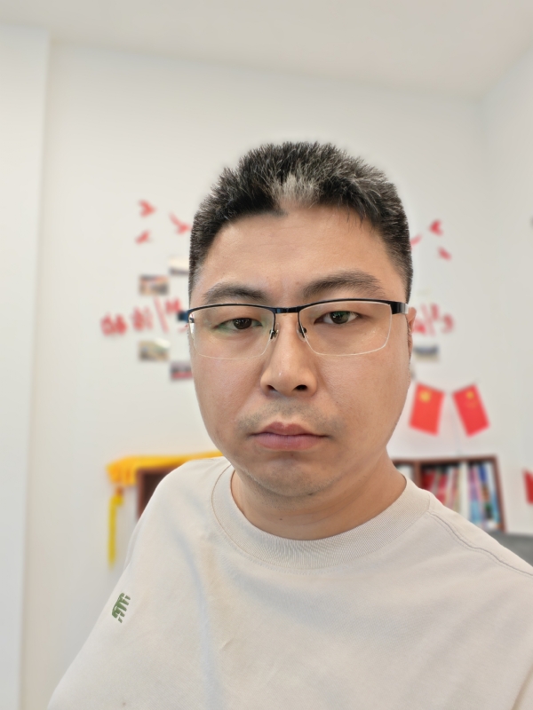 苦海寻舟的第一张照片--宁波相亲服务中心