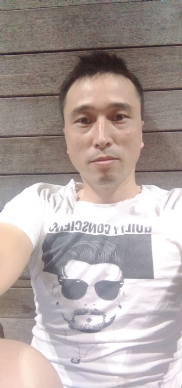 笑看一切的第一张照片--宁波相亲服务中心