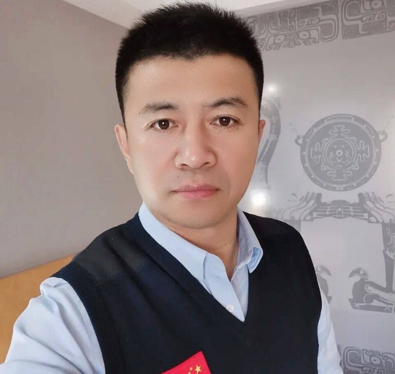 生在红旗下的第二张照片--宁波相亲服务中心