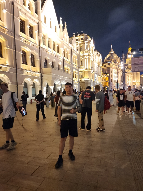 一朵小花的第二张照片--宁波相亲服务中心