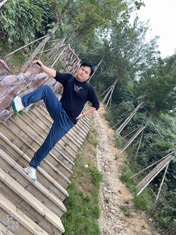 择一人白头偕老的第二张照片--宁波相亲服务中心