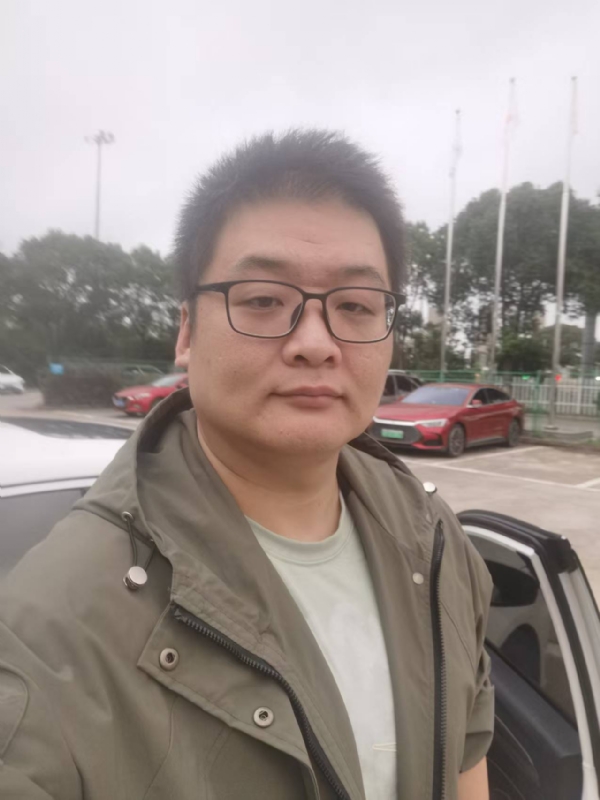 Russell的第一张照片--宁波相亲服务中心