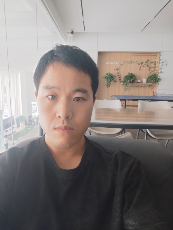 吊挂看风景的第一张照片--宁波相亲服务中心