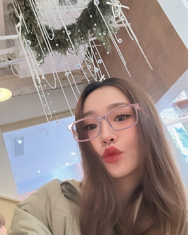 Claire的第二张照片--宁波相亲服务中心