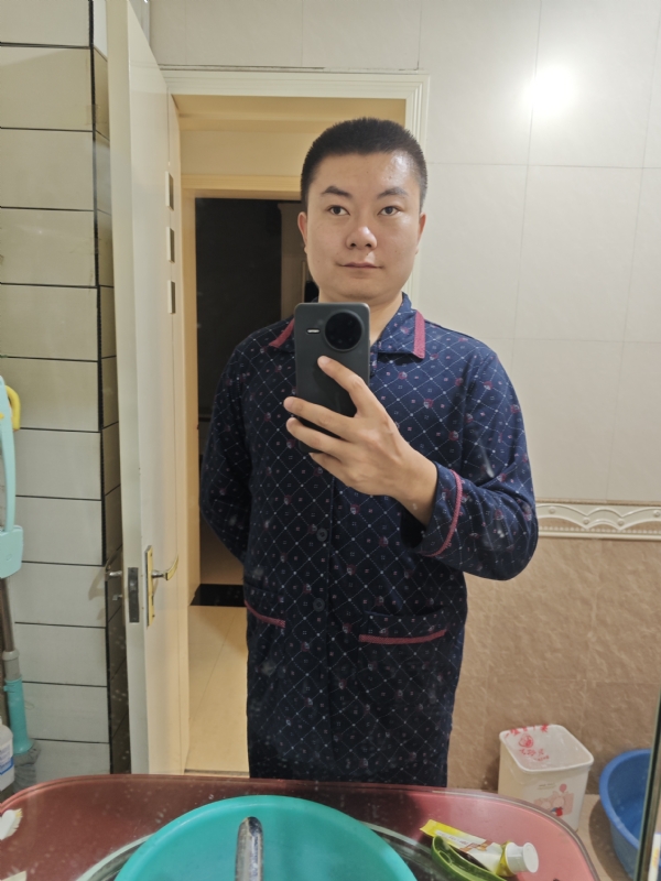 迷迷糊糊的第一张照片--宁波相亲服务中心