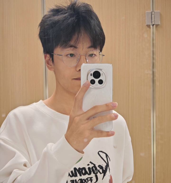 张浩博的第四张照片--宁波相亲服务中心