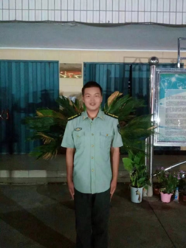 程程的第一张照片--宁波相亲服务中心