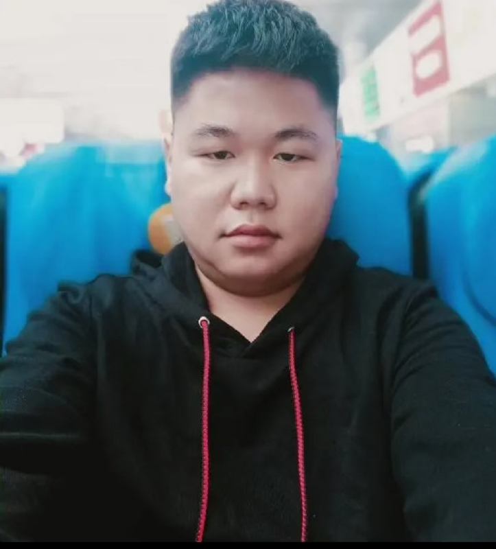 黄斌的第一张照片--宁波相亲服务中心