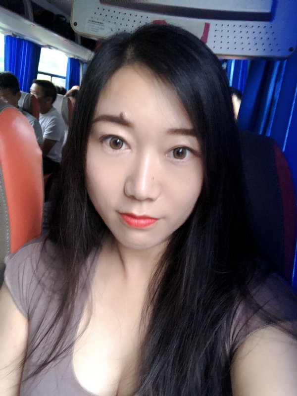 杨杨的第二张照片--宁波相亲服务中心