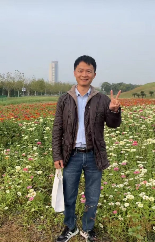 云淡风轻的第一张照片--宁波相亲服务中心