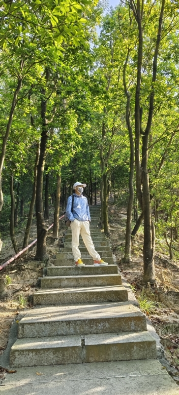 书衣的第三张照片--宁波相亲服务中心